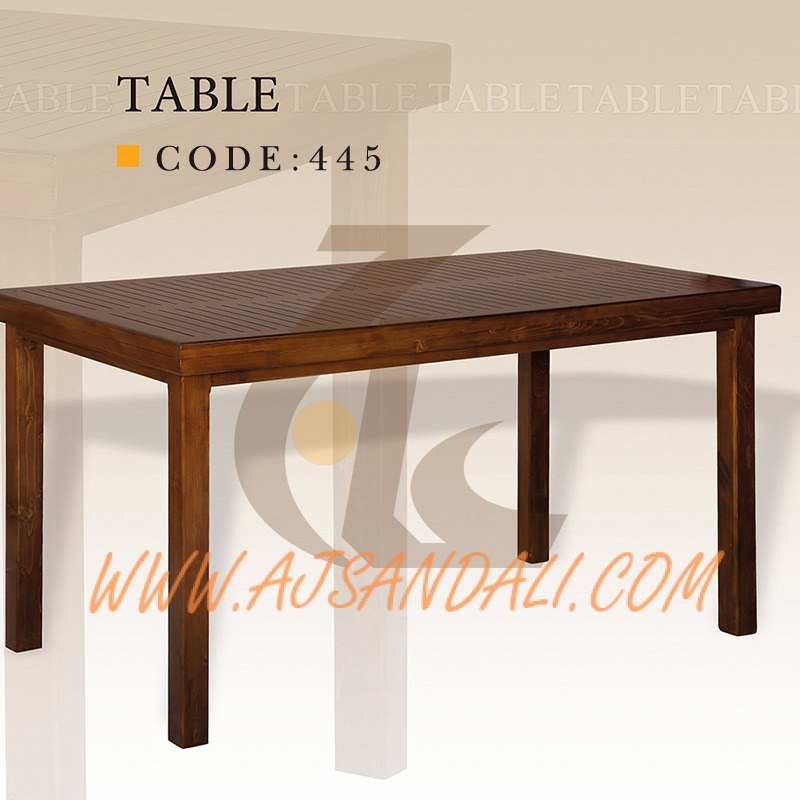 میز و صندلی چوبی برای تراس