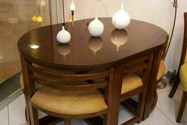 میز دایره ای یا بیضی بهترین ایده میز ناهارخوری برای فضاهای کوچک
