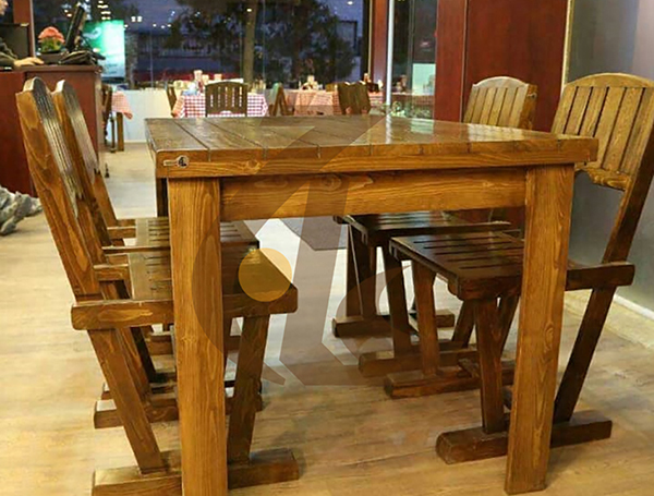 انواع میز های رستورانی چوبی